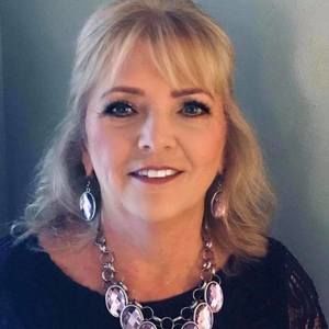 Meet your Posher, Jeanne